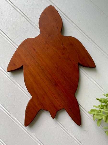 TURTLE SHAPED CUTTING BOARD