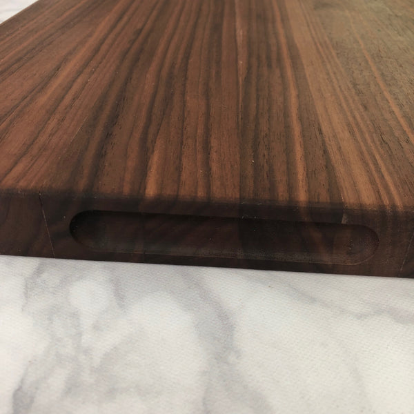 CUTTING BOARD, WALNUT EDGE-GRAIN