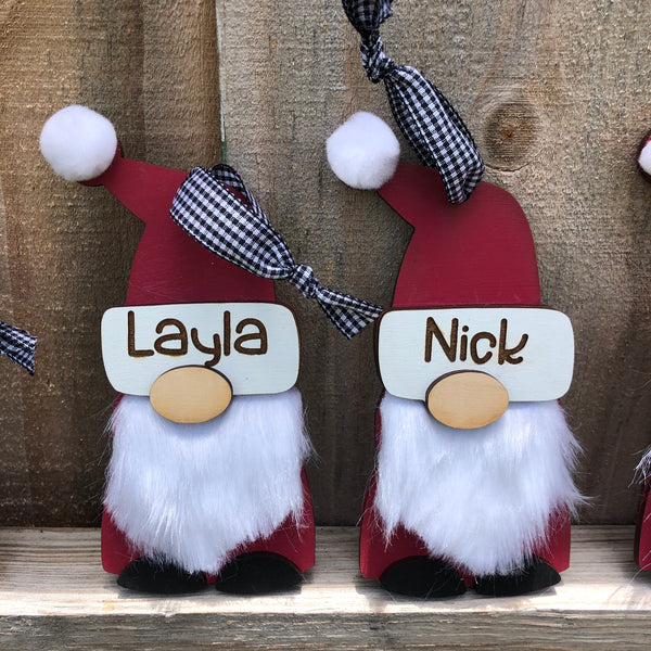SANTA CLAUS GNOME CHRISTMAS ORNAMENT WITH PERSONALIZED NAME ENGRAVED
